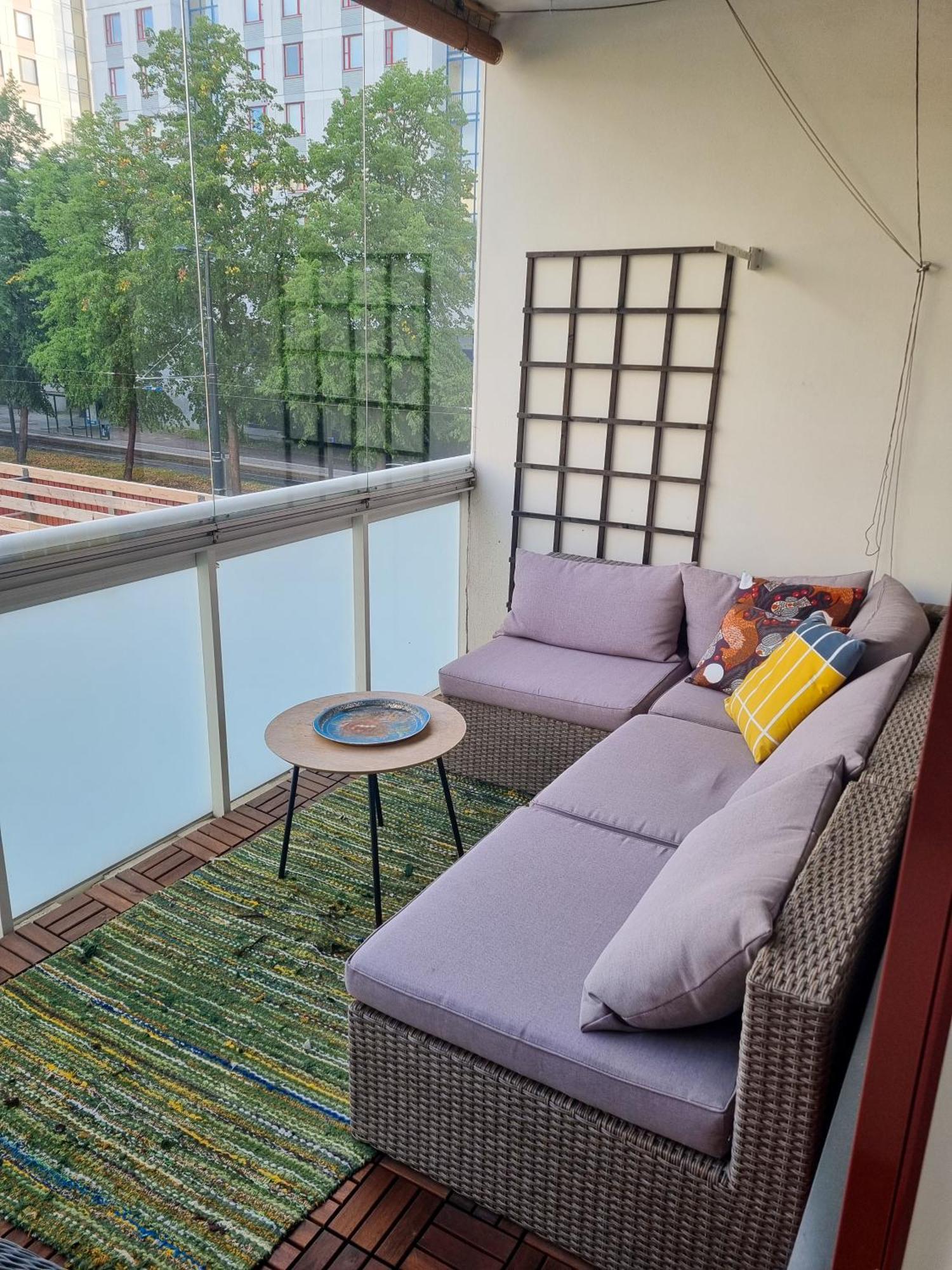 Cozy Two-room In A Location In Pasila Apartamento *
